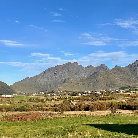 Charming House With Exceptional View Vestvagoy