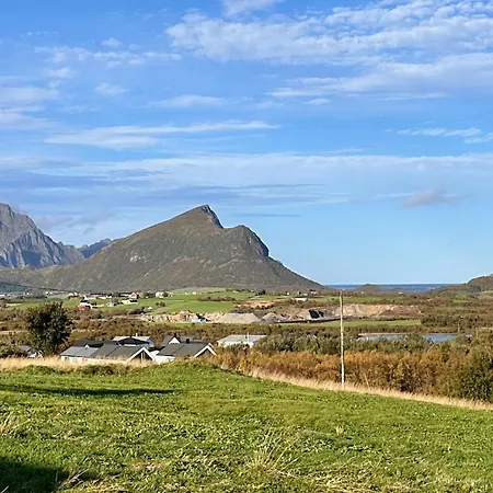 Charming House With Exceptional View * Vestvagoy