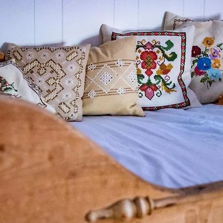 Charming House With Exceptional View Tatil Evi Vestvagoy